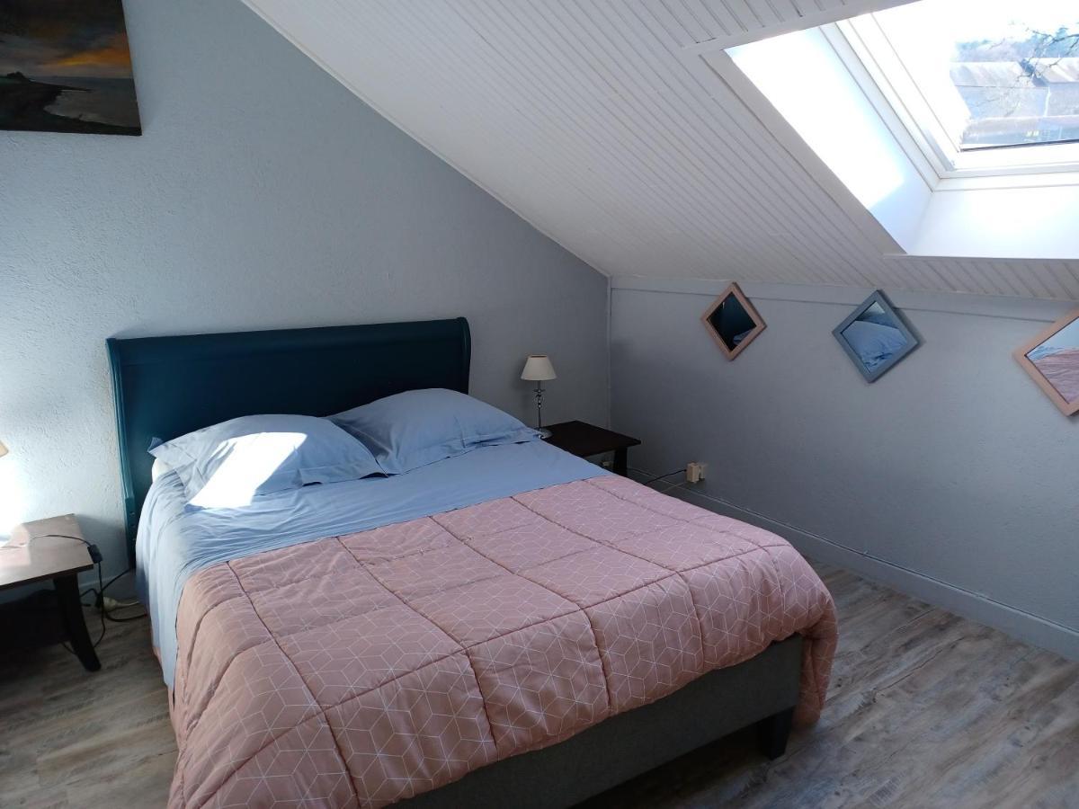 Dans Maison, Calme Assuré *